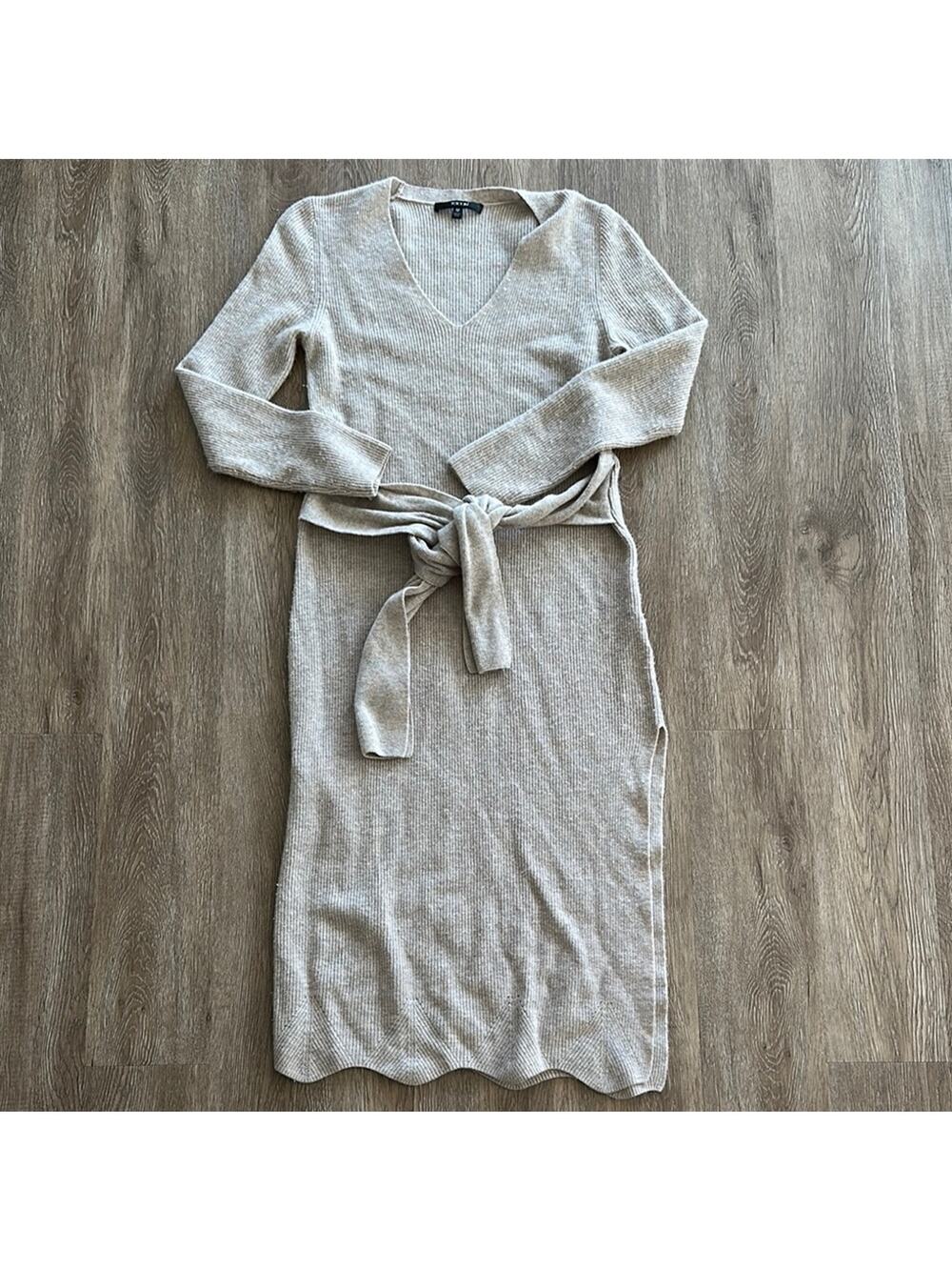 Toccin Stevie‎ Scalloped Edge Tie-Waist Midi Dress Beige Medium Wool Cashmere